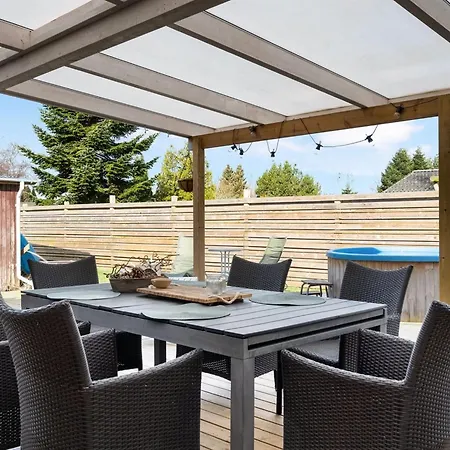 Vakantiehuis Holte - 750m From The Sea By Interhome Bøtø By