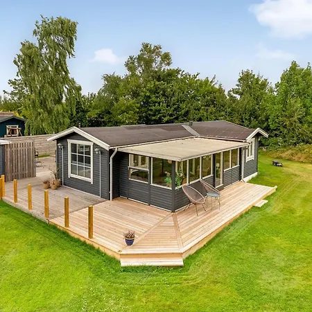 Holte - 750m From The Sea By Interhome